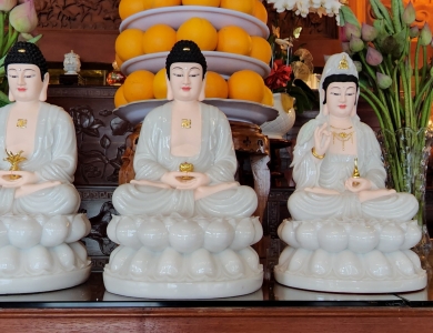Tam Thế Phật Ngồi - 40cm