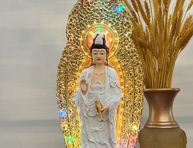 QUAN ÂM ĐỨNG 40cm NHŨ VẼ