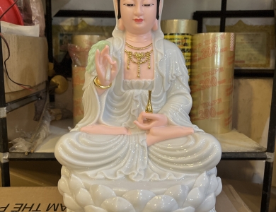 Quan Âm ngồi 50cm Đá